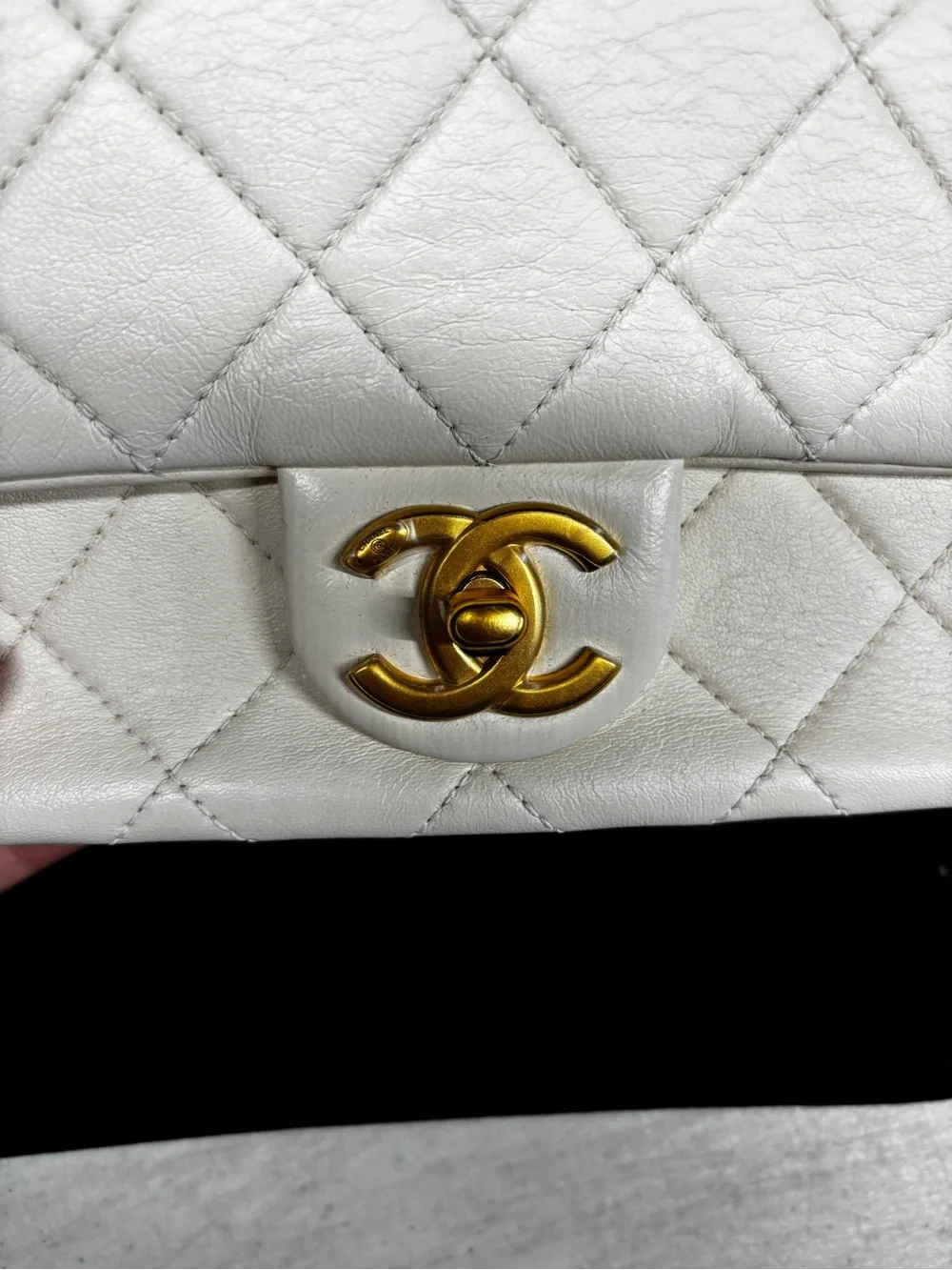 CHANEL White Quilted Leather Mini Flap Bag with Gold Chain Strap